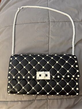 Authentic Rare Valentino Garavanni leather bag